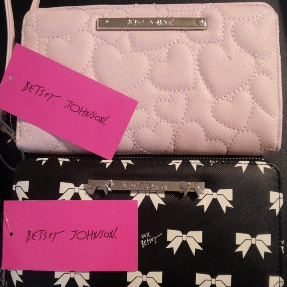 Betsey Johnson Handbags - Betsey Johnson Bows & Hearts Wallet Bundle